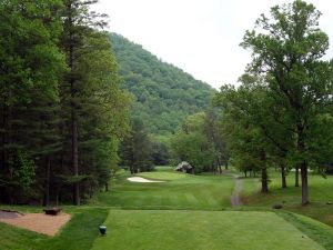 Cascades 4th Tee